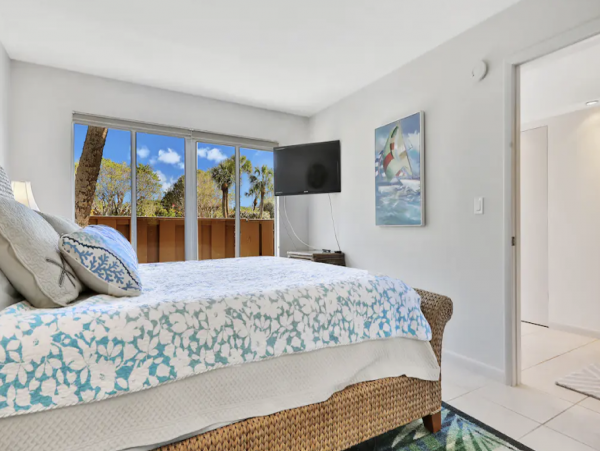 Longboat Key Beachfront One Bedroom Condo Partial Gulf Views